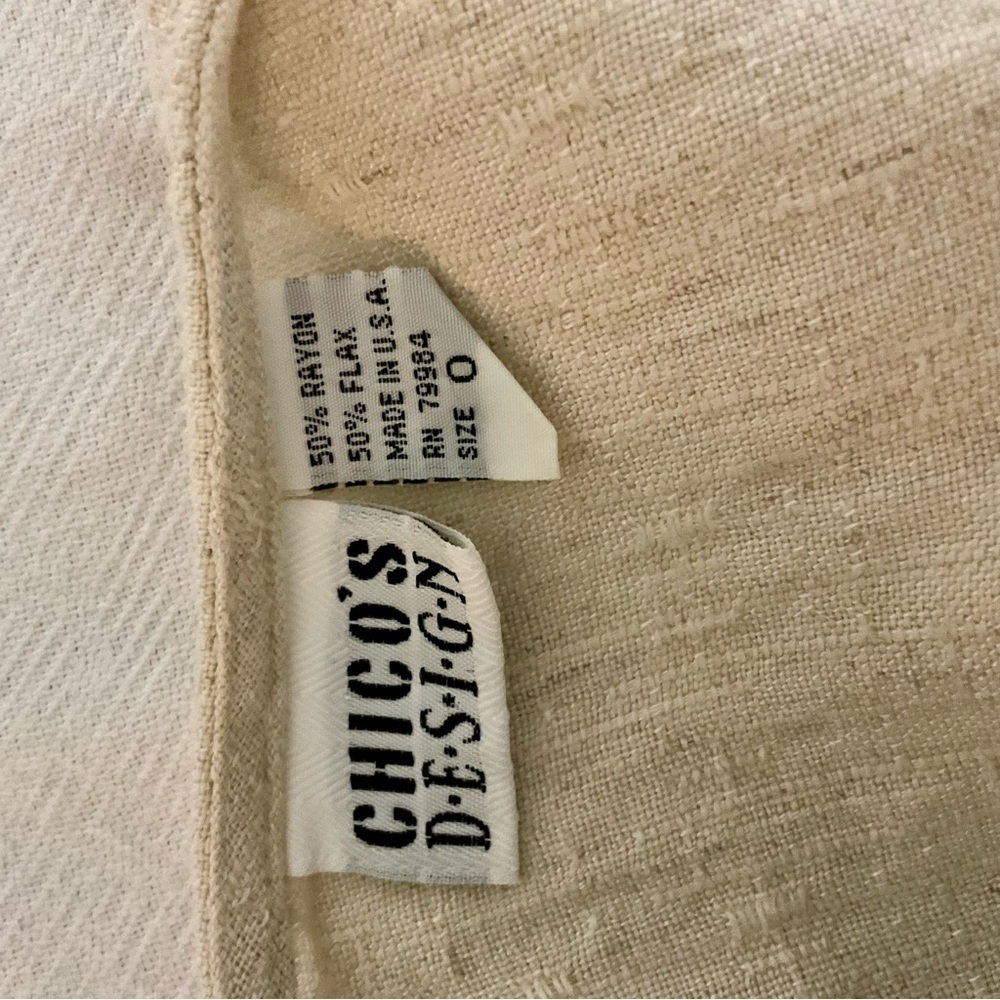 Vintage Chico’s Design Size 0.Lightweight Flax Rayon Blend.Button Down Tan Shirt - Picture 8 of 8